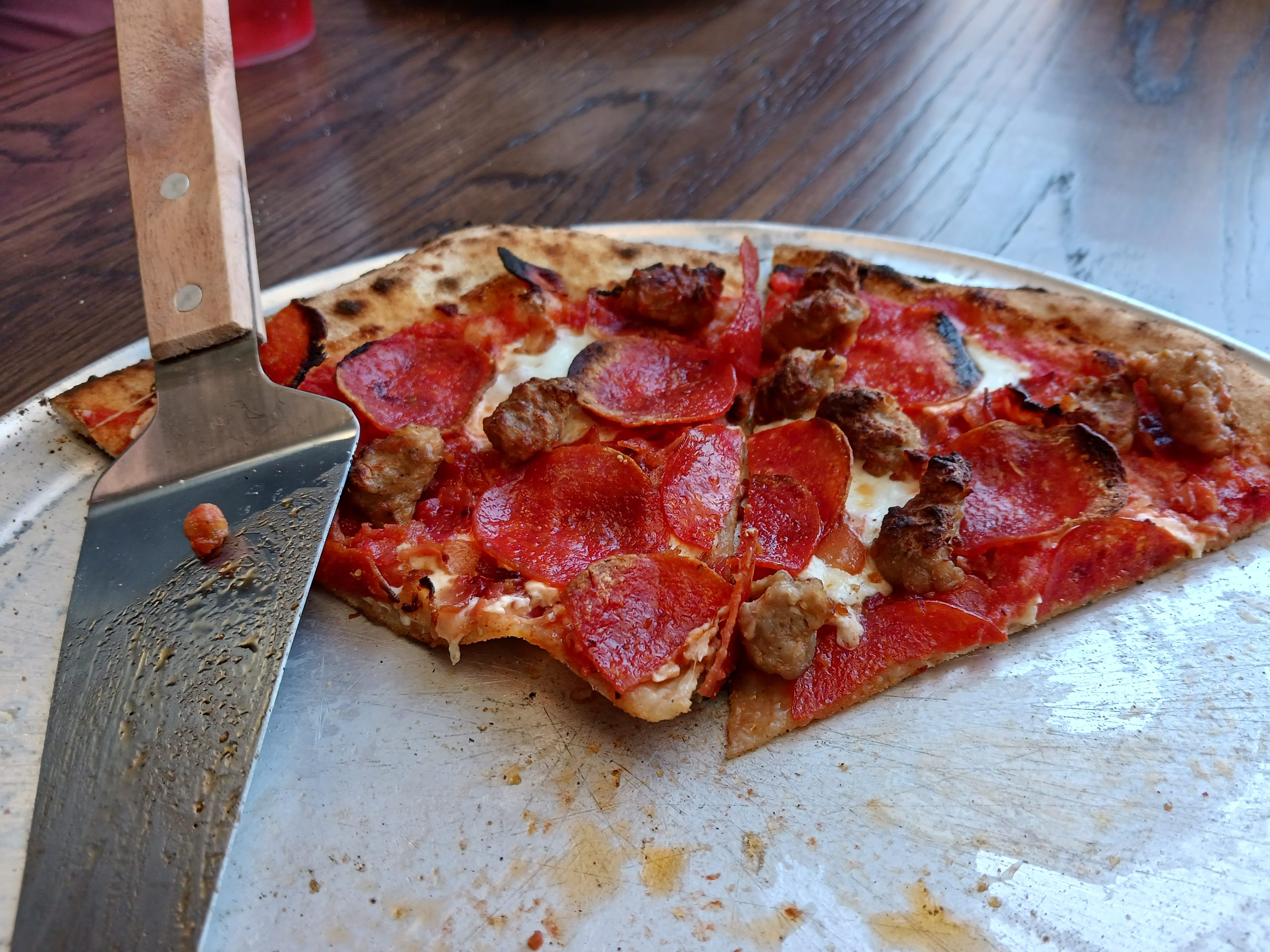 Raffertys Pizza2 scaled